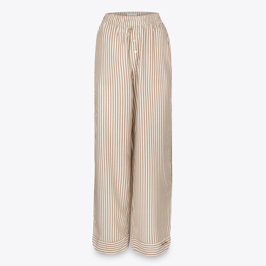 The Lounger – Our Long Pants